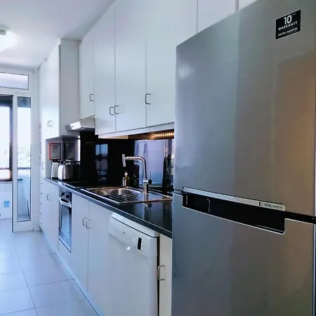 Hello Deluxe Apartment