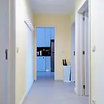 Hello Deluxe Apartment