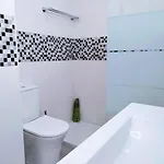 Apartment Hello Deluxe